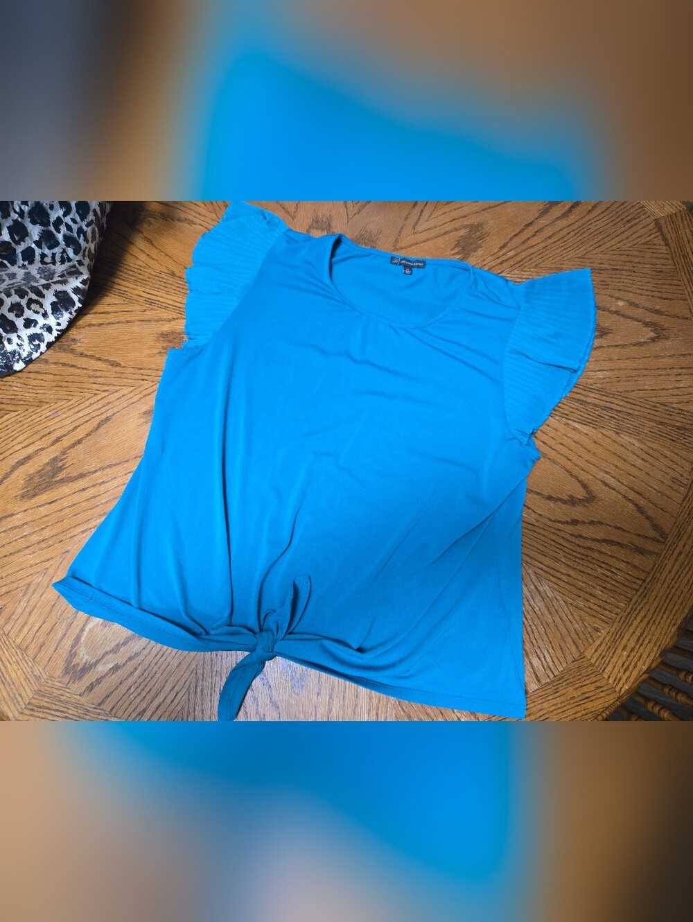 Women’s Flutter-Sleeve Tie-Front Top - Blue